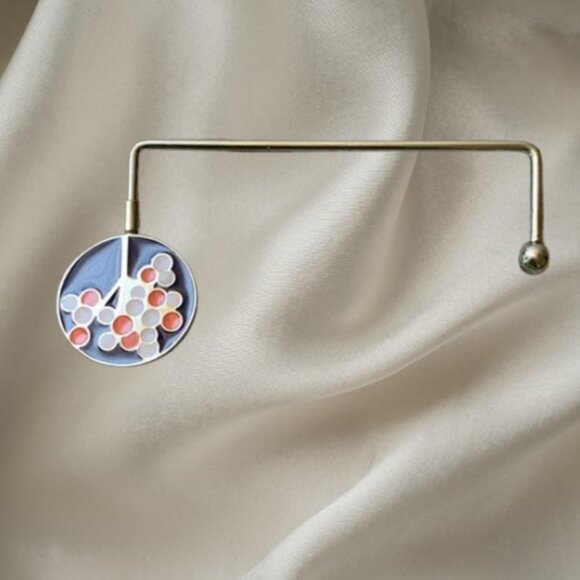 Bag/purse holder/hanger - Picture 1 of 3